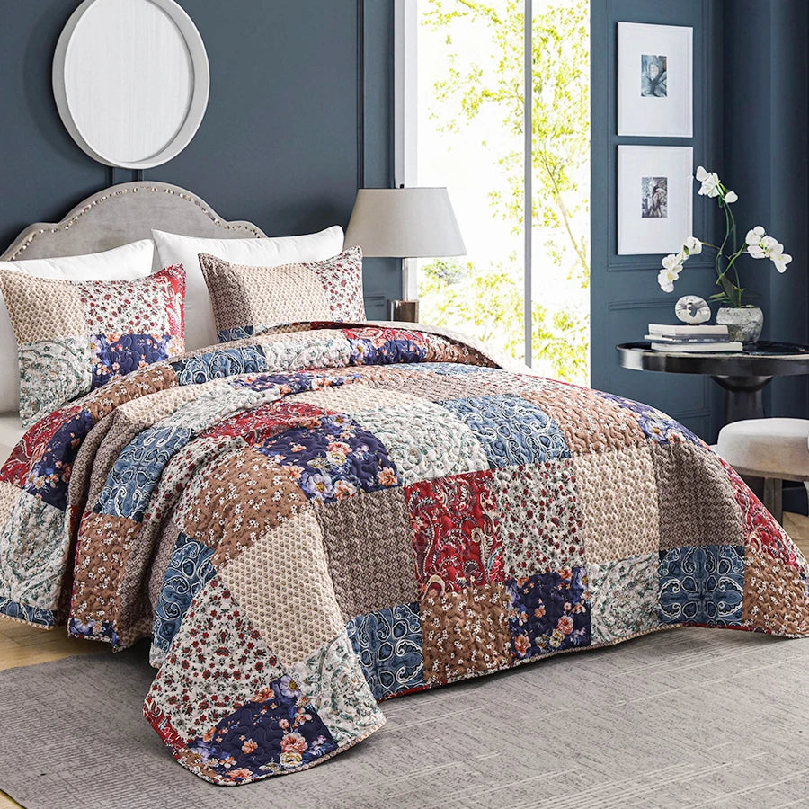 Quilted 100 Percent Polyester Bed Cover Set with Two Pillowcases